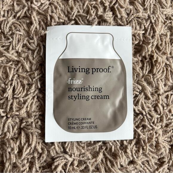 NEW! Haircare Sample Bundle - Picture 8 of 10